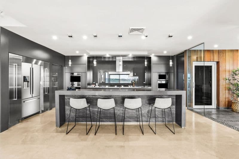303/10																										Cornelia Road
														
								Toongabbie, NSW 2146, Blakehurst - Thumbnail 5