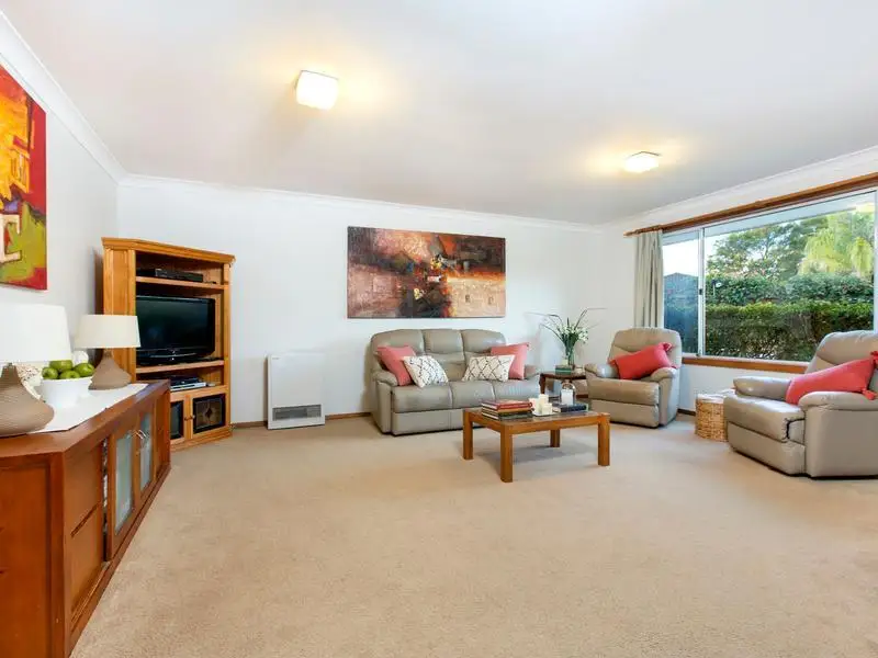16 Duer Place, Cherrybrook NSW, Cherrybrook - Thumbnail 2