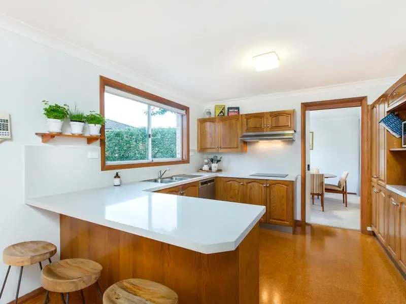 16 Duer Place, Cherrybrook NSW, Cherrybrook - Thumbnail 4