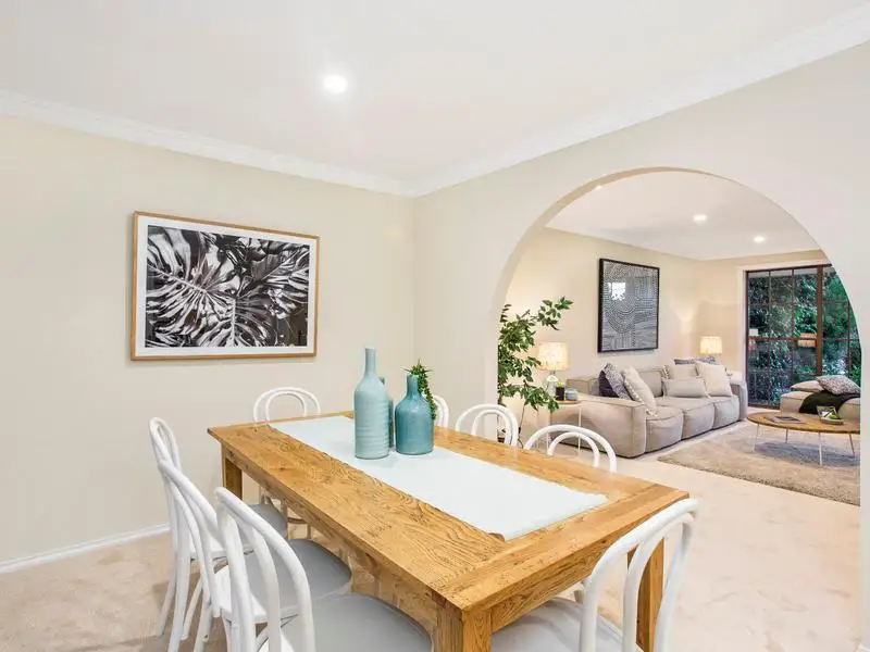 3 Yanderra Grove, Cherrybrook NSW, Cherrybrook - Thumbnail 2