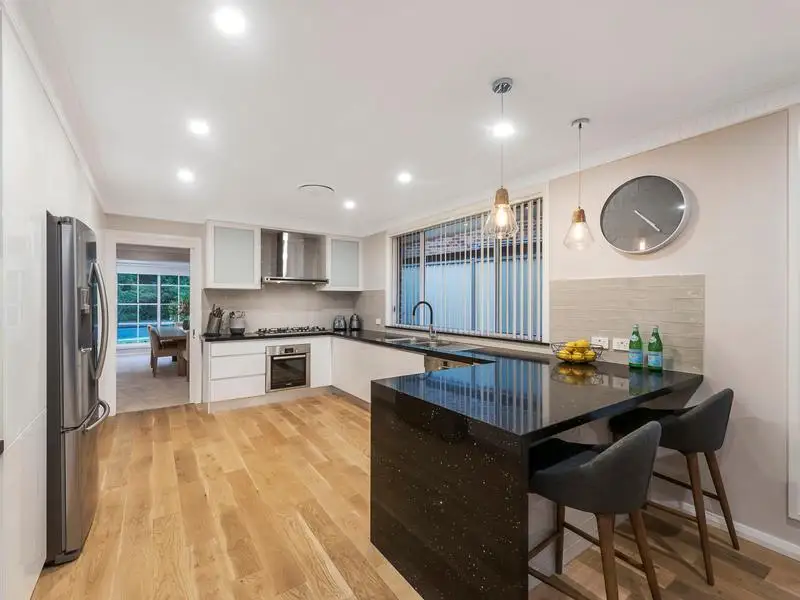 92 Gooraway Drive, Castle Hill NSW, Castle Hill - Thumbnail 2