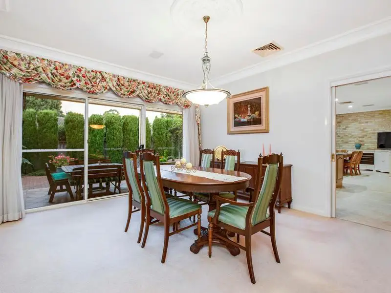 10 Chapel Close, Cherrybrook NSW, Cherrybrook - Thumbnail 4