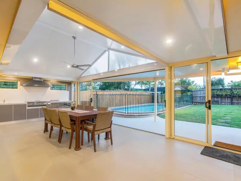 26 Wisteria Crescent, Cherrybrook NSW, Cherrybrook - Thumbnail 4