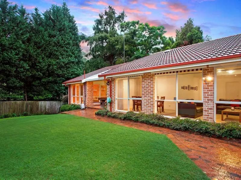 6 Brundy Close, West Pennant Hills NSW, West Pennant Hills - Thumbnail 2