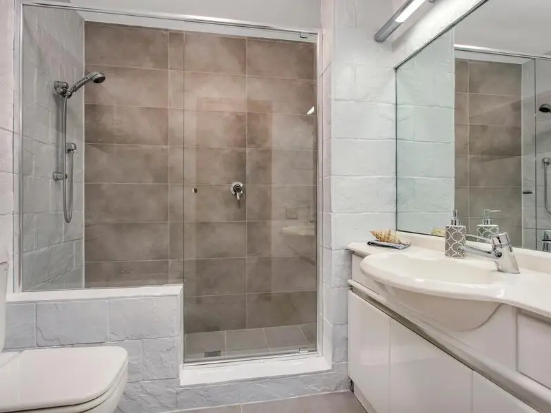25 Pogson Drive, Cherrybrook NSW, Cherrybrook - Thumbnail 6
