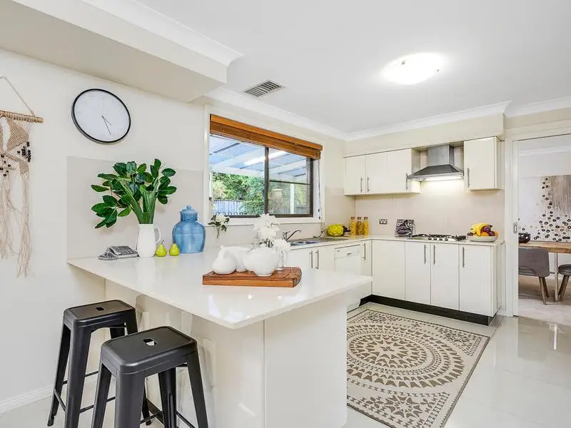 16 Barry Place, Cherrybrook NSW, Cherrybrook - Thumbnail 2