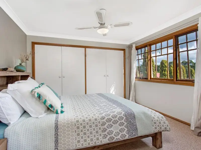 12 Longworth Crescent, Castle Hill NSW, Castle Hill - Thumbnail 6