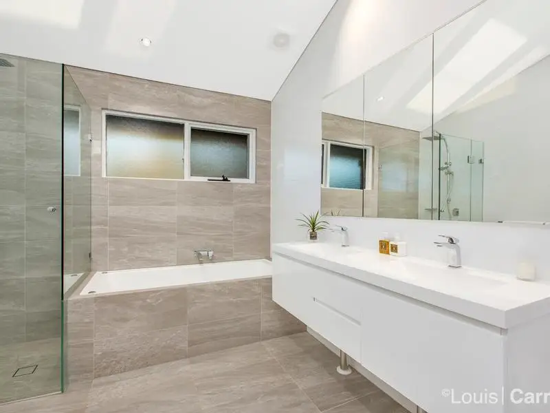 10 Lockhart Avenue, Castle Hill NSW, Castle Hill - Thumbnail 4