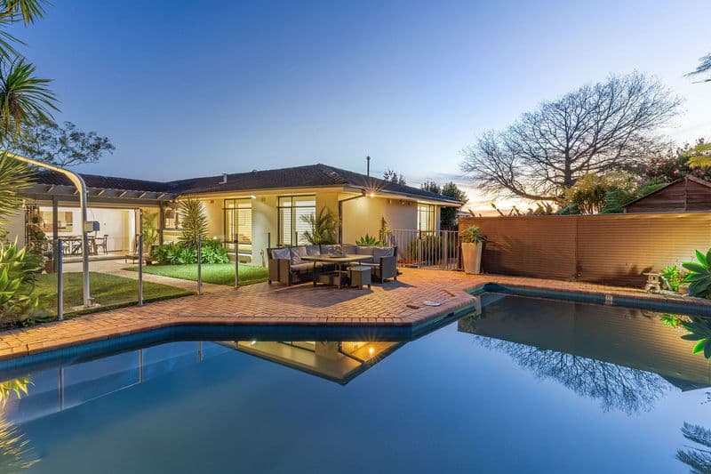 8 Roscommon Crescent, Killarney Heights, Killarney Heights - Image 1