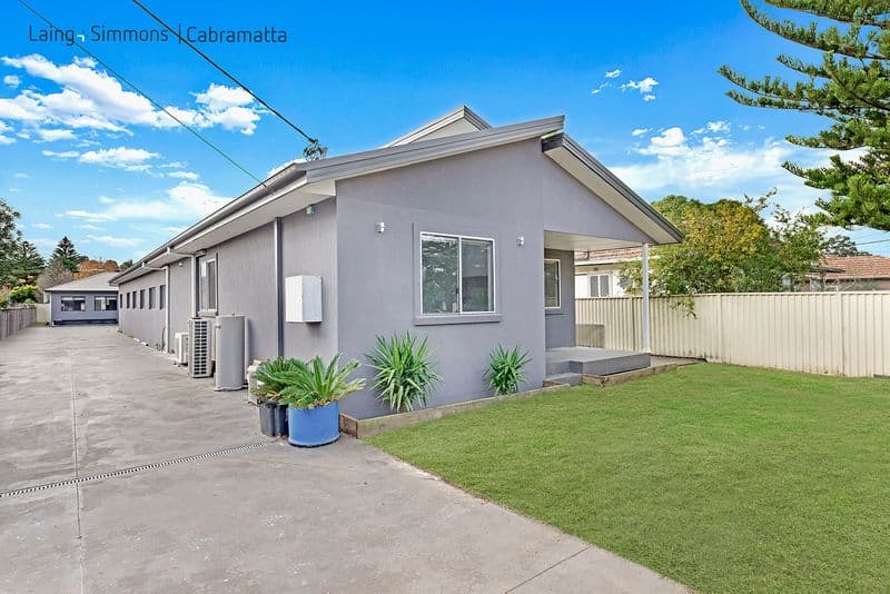 2/6 Hampden Road, Pennant Hills, Pennant Hills - Image 1