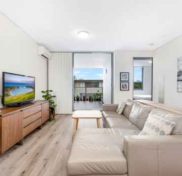 401D/144 Dunning Ave, Just Listed - Image 1