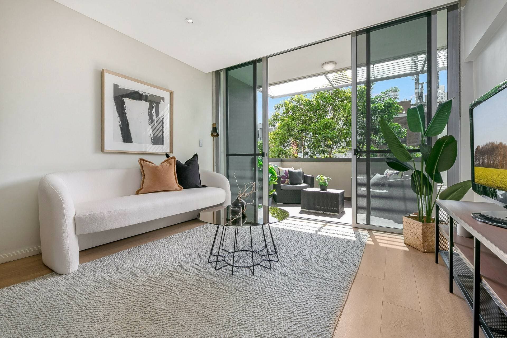 27/27-41 Wyndham St, Just Listed - Thumbnail 3
