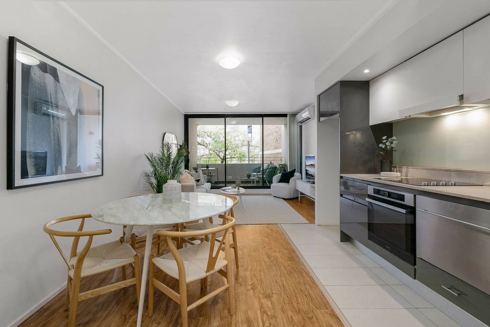 209N/4 Mandible St, Just Listed - Thumbnail 4