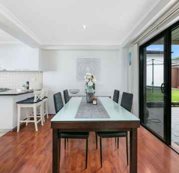 2/10-12 Highland Ave, Just Listed - Image 1