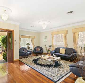 17 Trevilyan Ave, Just Listed - Image 1