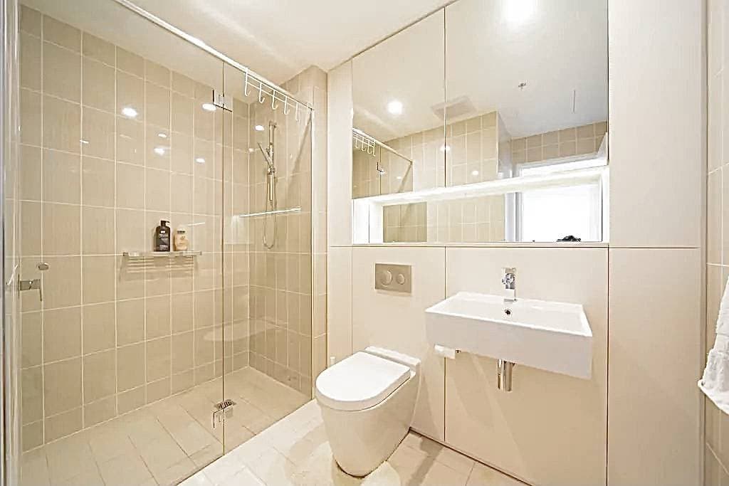 875, 2 Defries Avenue, Just Listed - Thumbnail 7