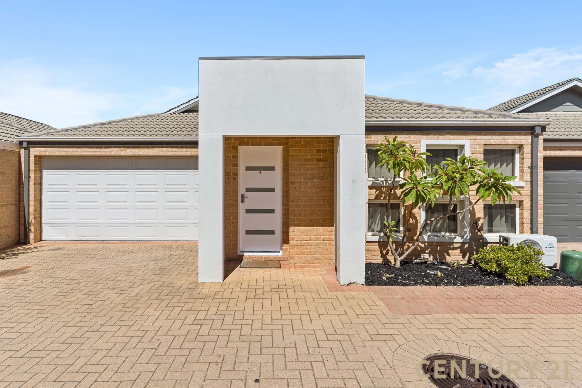 4/17-21 Third Avenue, Kelmscott, WA, 6111, Kelmscott - Image 1