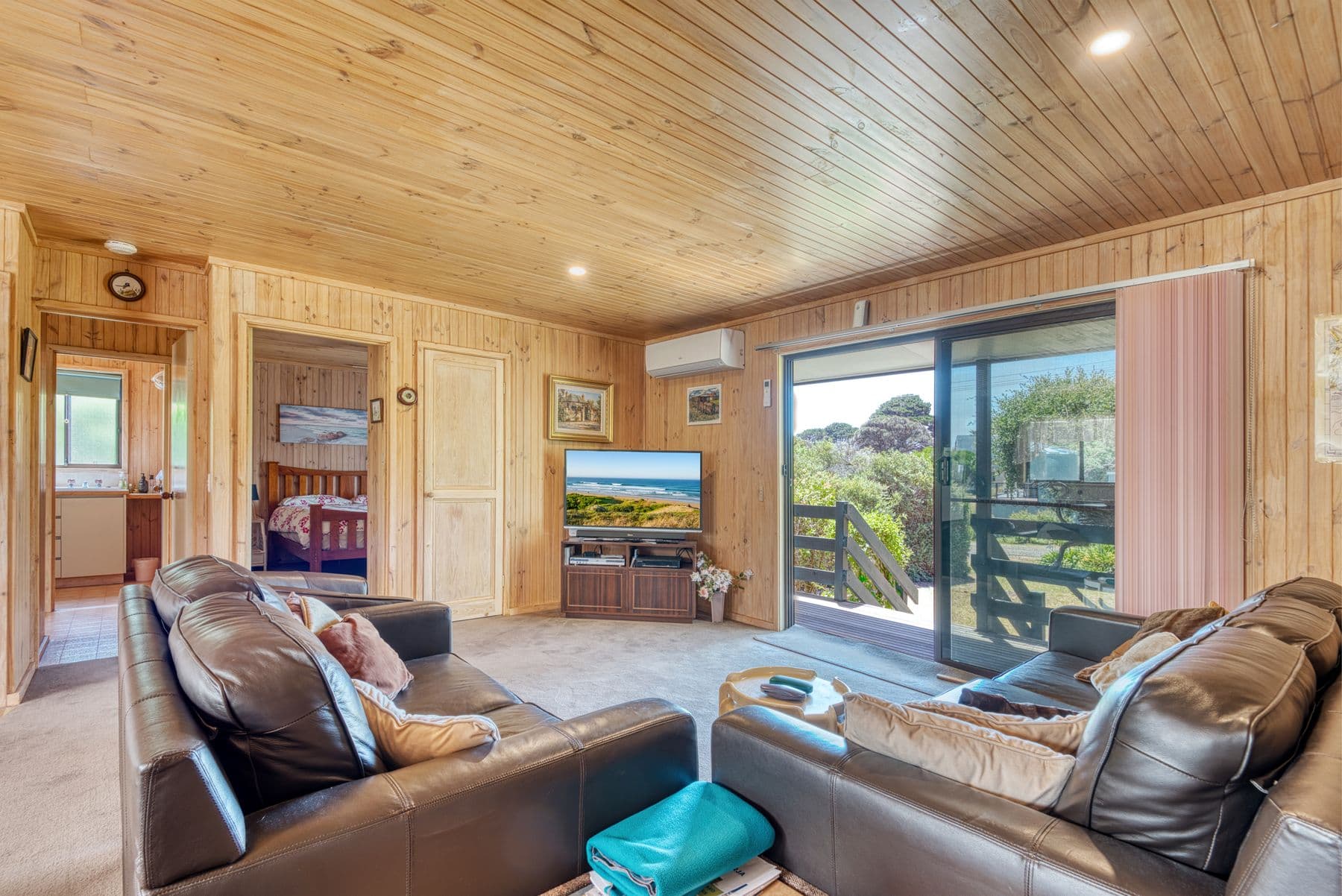 17 Condon Crescent, Venus Bay, Venus Bay - Thumbnail 3