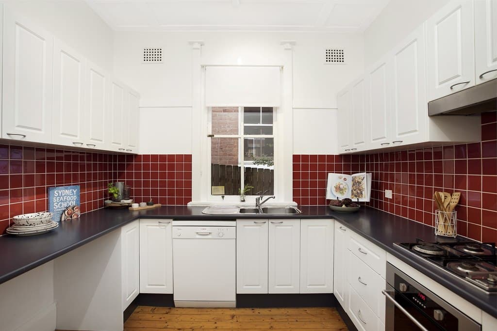2/16 Quinton Road, Manly - Thumbnail 4