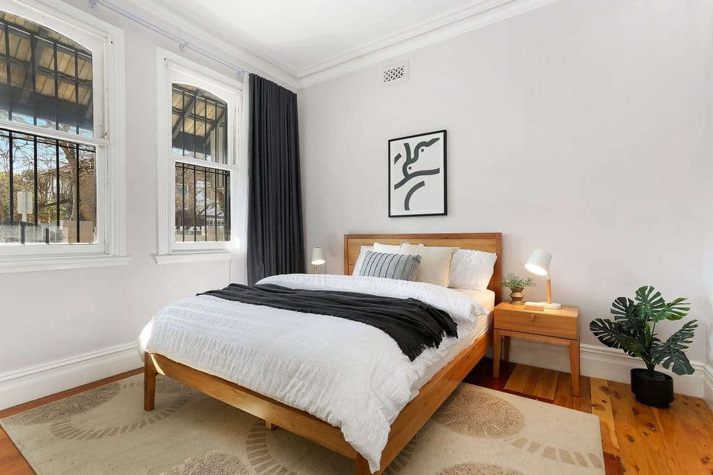 65 Salisbury Road, Stanmore - Thumbnail 2