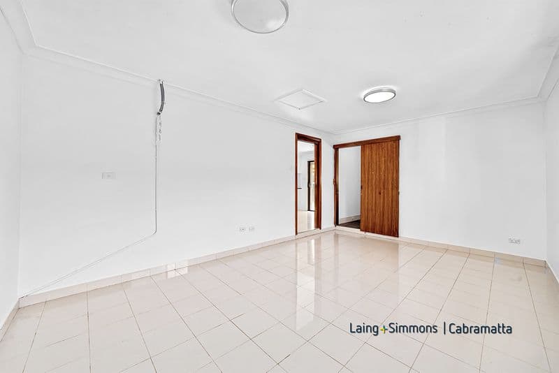 6 Howitt Place, Bonnyrigg, Bonnyrigg - Thumbnail 8