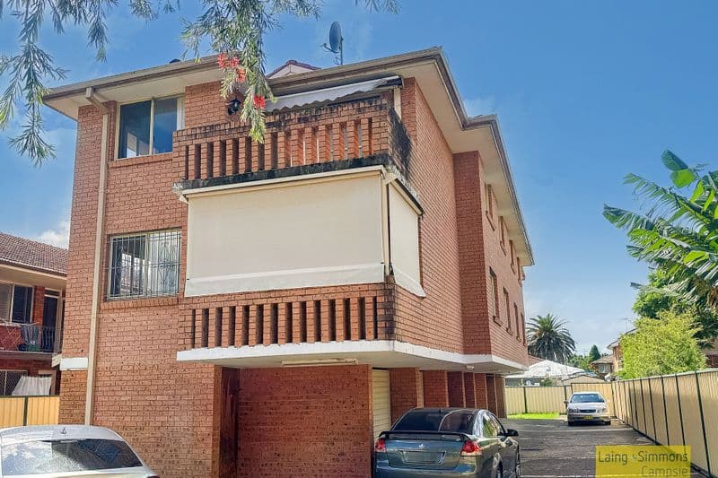2/24 Gould Street, Campsie, Campsie - Image 1
