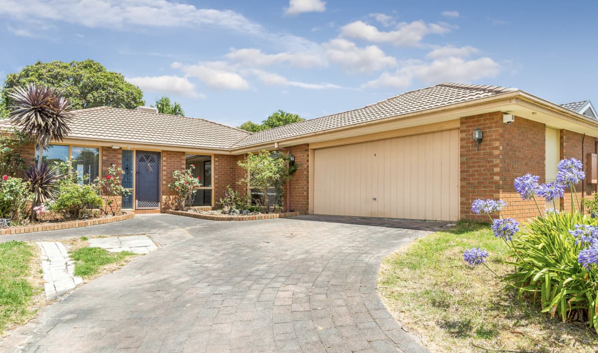 4 Edeys Run, Hampton Park VIC 3976, Hampton Park - Image 1