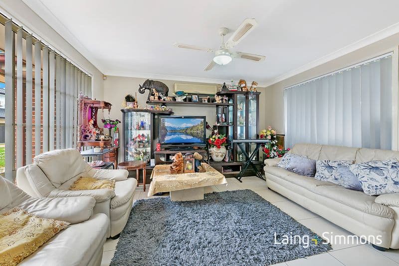 36 Martin Boulevard, Plumpton, Plumpton - Thumbnail 2