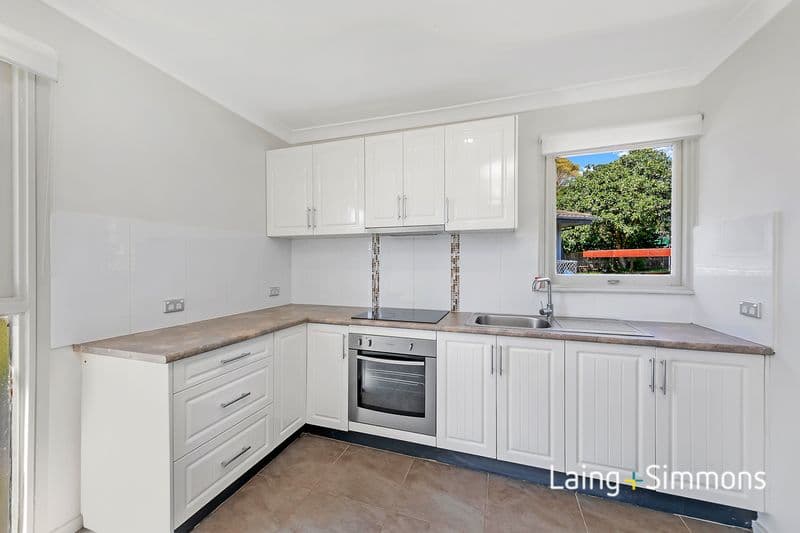 7/32																										Beamish Street
														
								Campsie, NSW 2194, Willmot - Thumbnail 4
