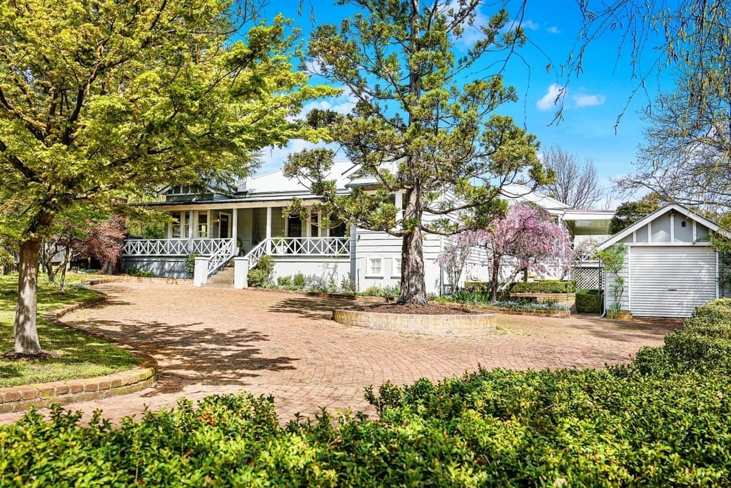 "Old Meadows" 31 Holly Street, Bowral - Image 1