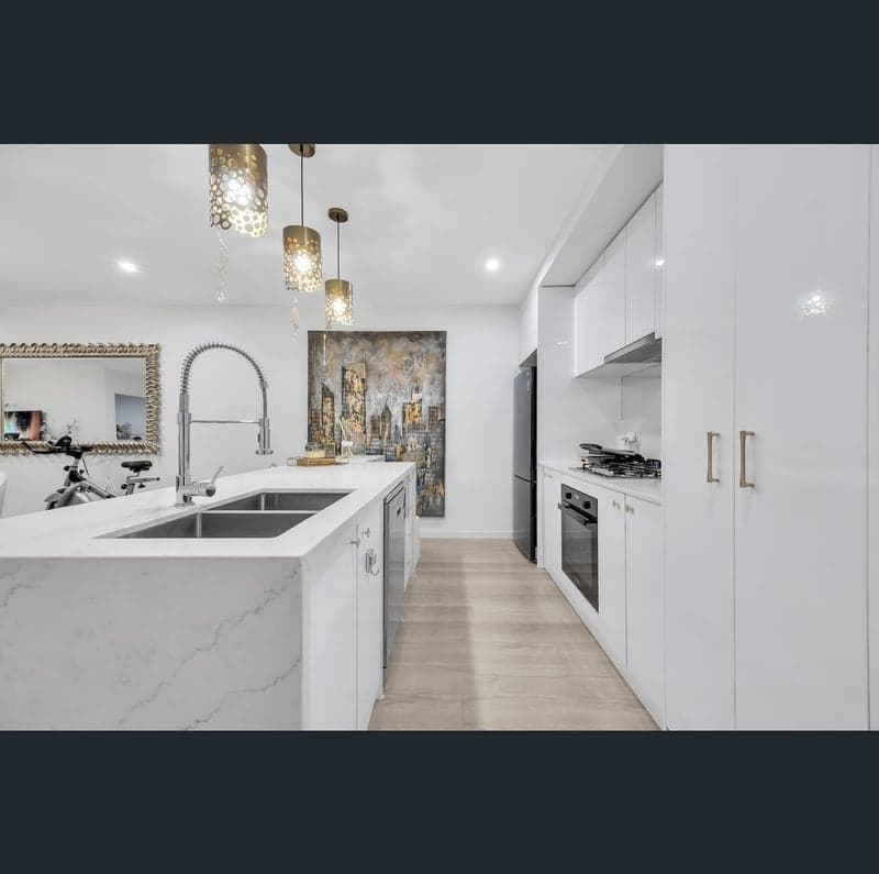 317/173 Caroline Springs Boulevard, Caroline Springs - Thumbnail 2