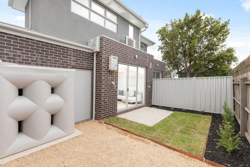 2/8 Inkerman Street, Maidstone - Thumbnail 5