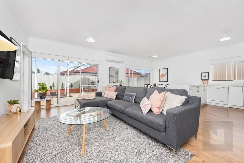 59 Edgbaston Parade, Caroline Springs - Thumbnail 2