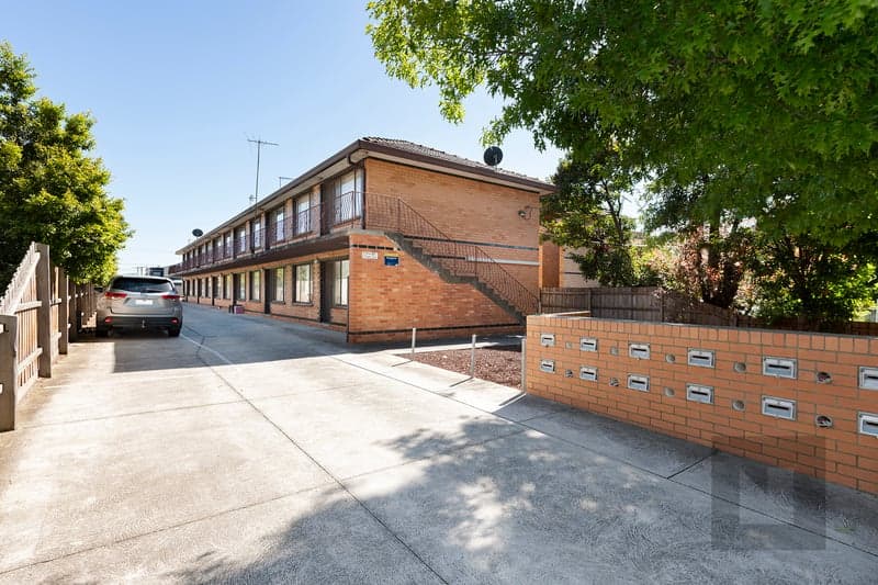 1-12/8 Carmichael Street, West Footscray - Thumbnail 3