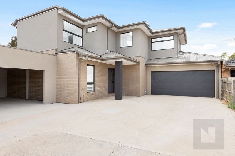 2/8 Mulwala Gardens, St Albans - Image 1
