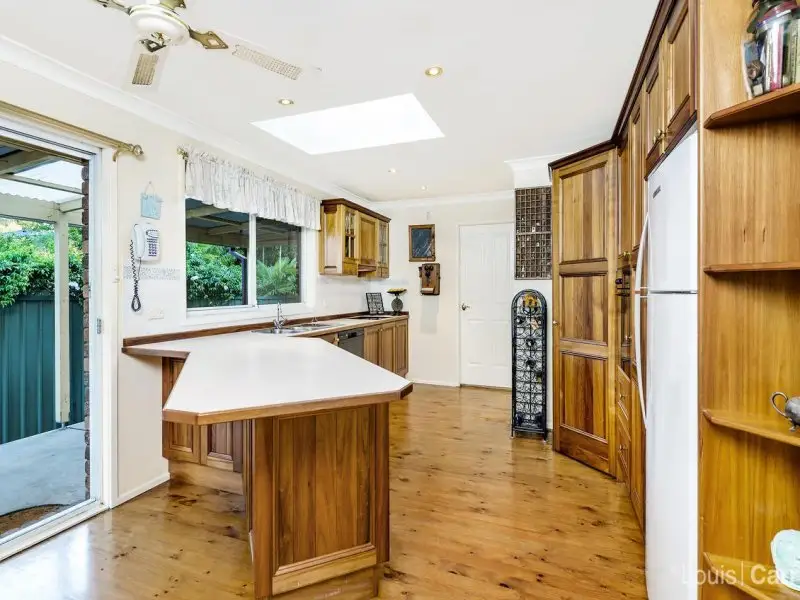 2 Benalla Avenue, Kellyville NSW, Kellyville - Thumbnail 5