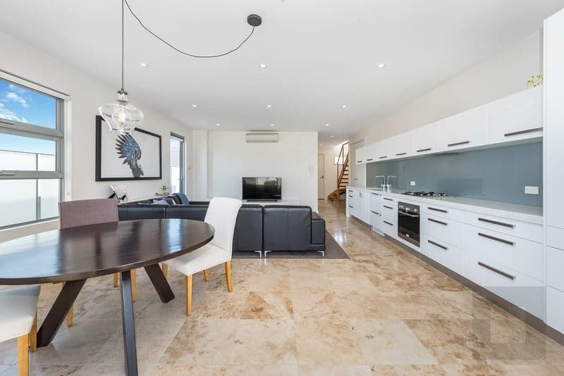 8/187 Geelong Road, Seddon - Thumbnail 3