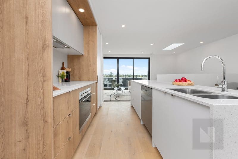 19 Woollen Way, Yarraville - Thumbnail 3