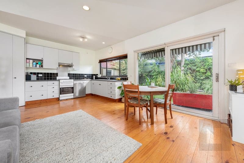 16b Lily Street Seddon, 3011, Newport - Thumbnail 3