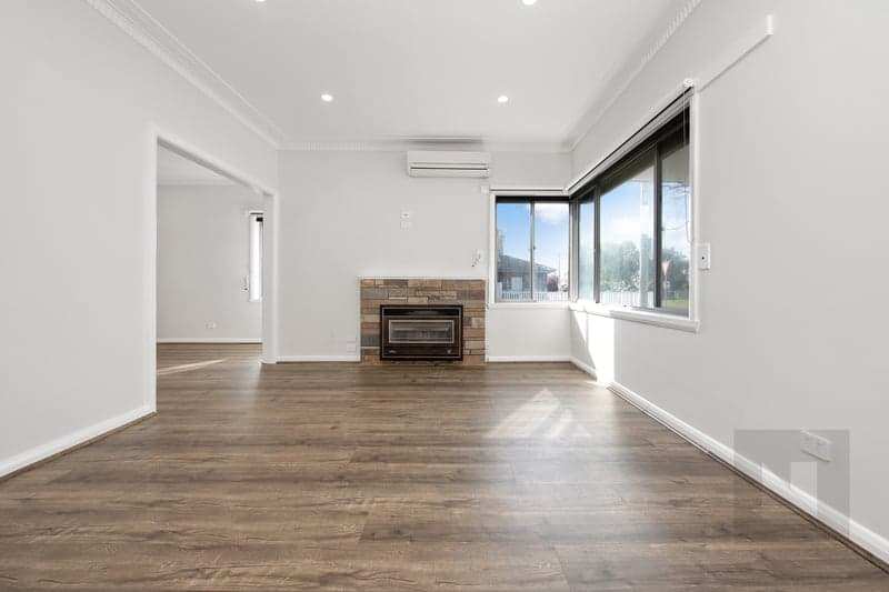 78 The Avenue, Spotswood - Thumbnail 2