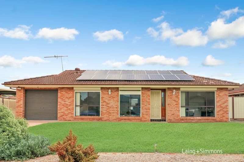 5 Matheson Grove, Hassall Grove, Guildford - Image 1