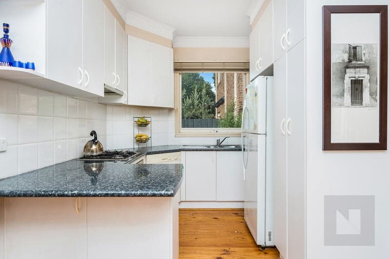 6/18 Mackay Avenue, Glen Huntly - Thumbnail 4