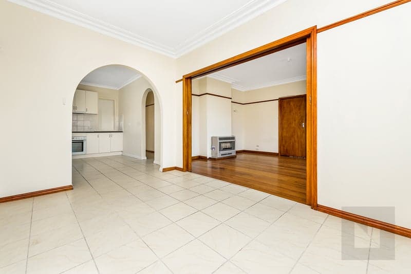 67 Westmoreland Road, Sunshine North - Thumbnail 2
