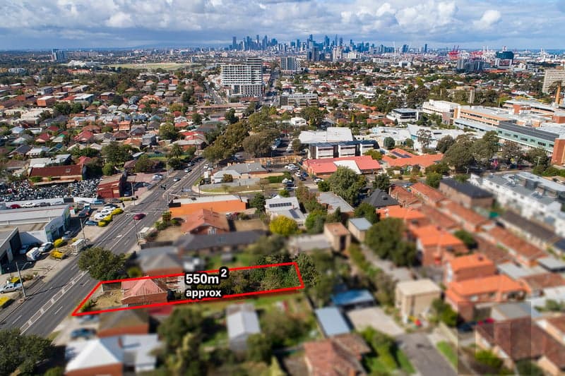 265 Ballarat Road, Footscray - Thumbnail 2