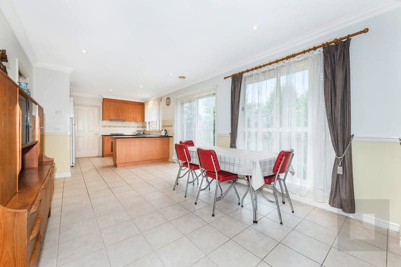 1/5 Amaranth Avenue, Altona North - Thumbnail 4