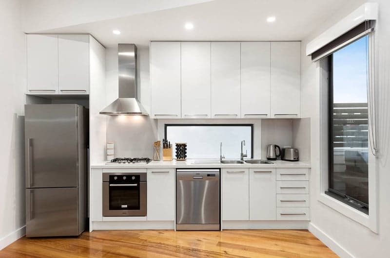2/1b Sydenham Street, Seddon - Thumbnail 2