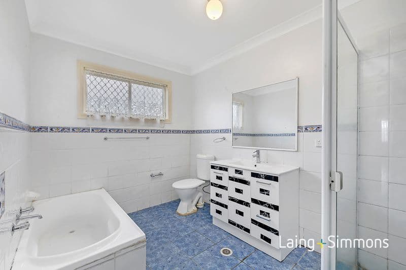 24 Freya Crescent, Shalvey, Shalvey - Thumbnail 6