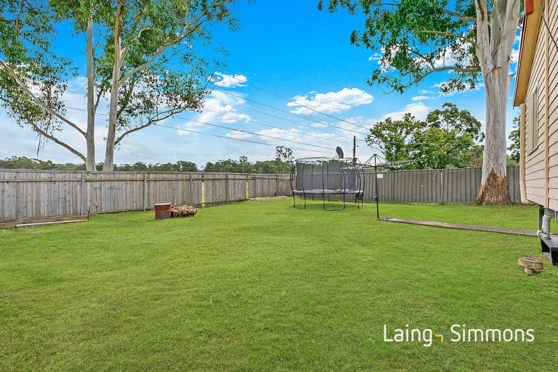 24 Freya Crescent, Shalvey, Shalvey - Thumbnail 7