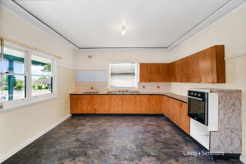 28 Becharry Road, Blacktown, Blacktown - Thumbnail 2
