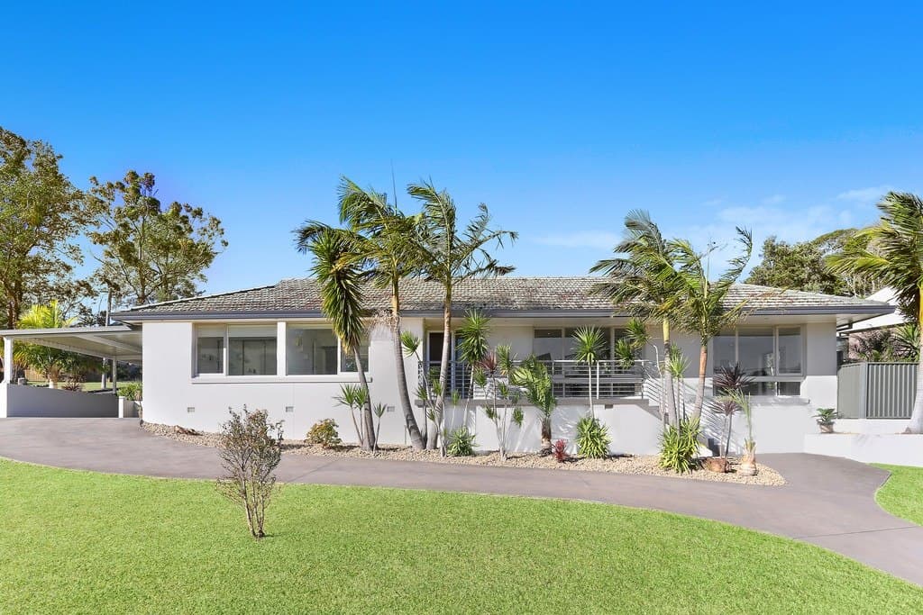 9 McAndrew Crescent, Mangerton - Thumbnail 3